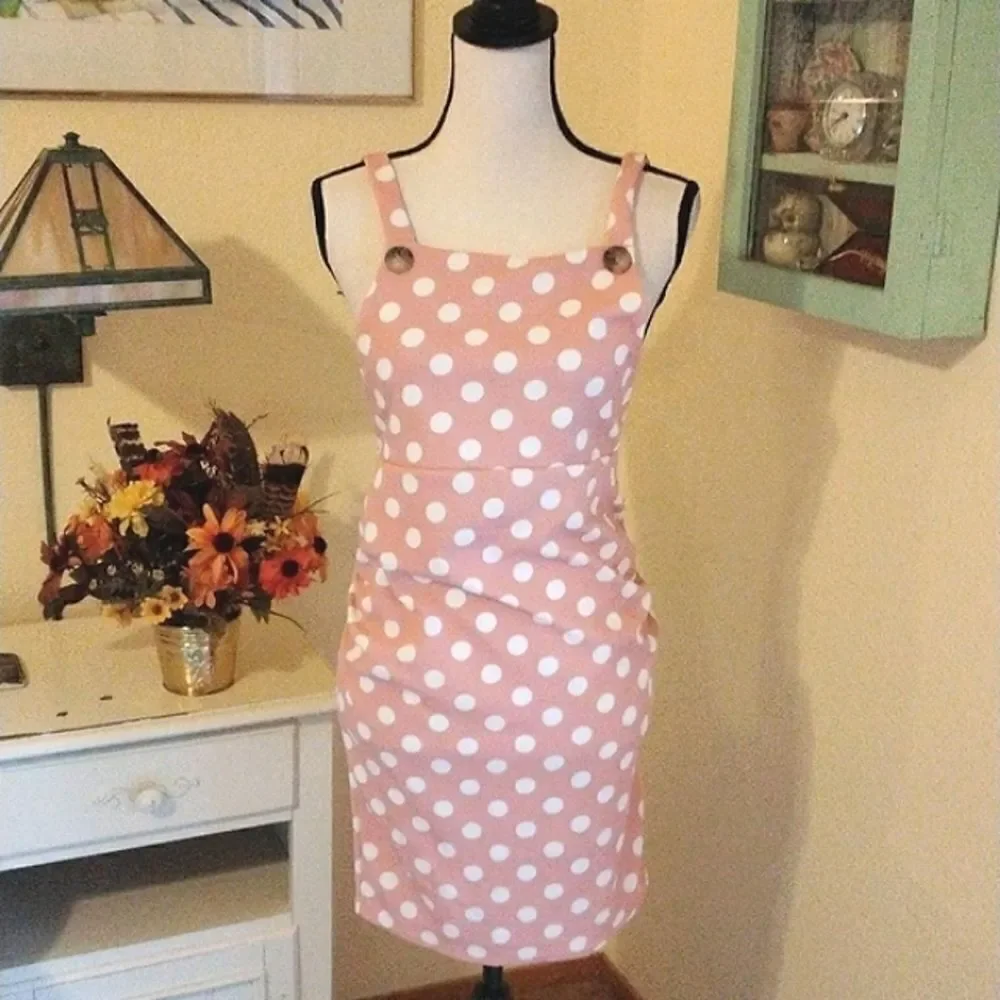 BooHoo Dotted Jumper - Picture 1 of 7